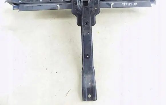 Hyundai Trajet Top upper radiator support slam panel