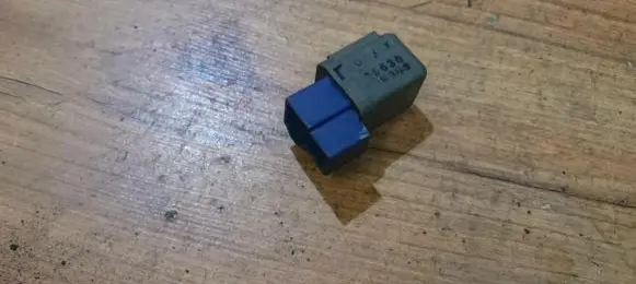 Nissan Navara D22 Other relay 25630 9960