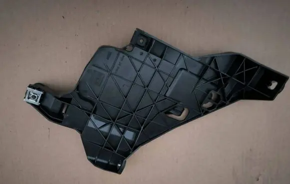 Audi Q5 SQ5 Headlight/headlamp mounting bracket 8R0941453A