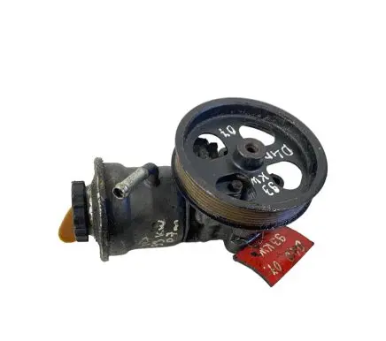 Toyota Avensis T250 Power steering pump