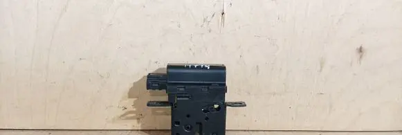 Peugeot 407 Tailgate window lock/catch/latch 