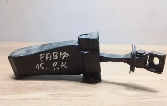 Skoda Fabia Mk3 (NJ) Front door check strap stopper 6V0837249