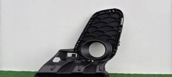 Mazda 3 II Front fog light trim/grill BGV40C21MNC