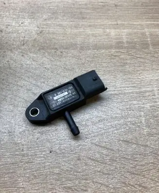 Ford Mondeo MK IV Air pressure sensor 4M519F479AA 0261230120