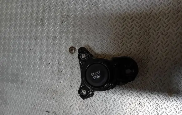 Renault Megane IV Engine start stop button switch 285905306R 15163 A2C83090000