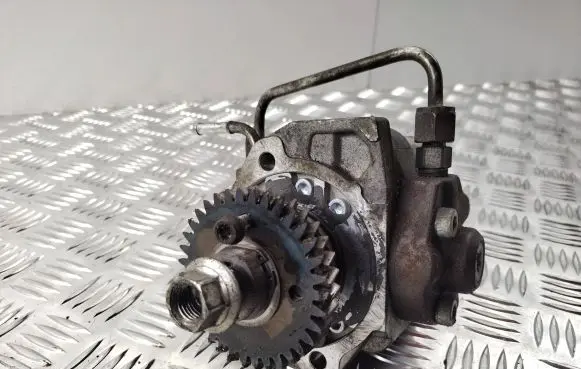 Subaru Impreza III Fuel injection high pressure pump 2940001080 AA030