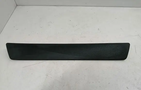 Toyota Prius (XW30) Other front door trim element 6791547030