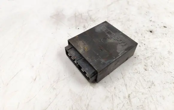 Audi 80 90 B2 Alarm control unit/module TY257179000887
