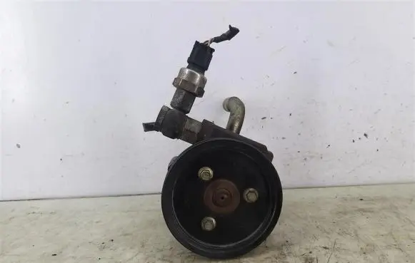 Rover 75 Power steering pump QVB101401