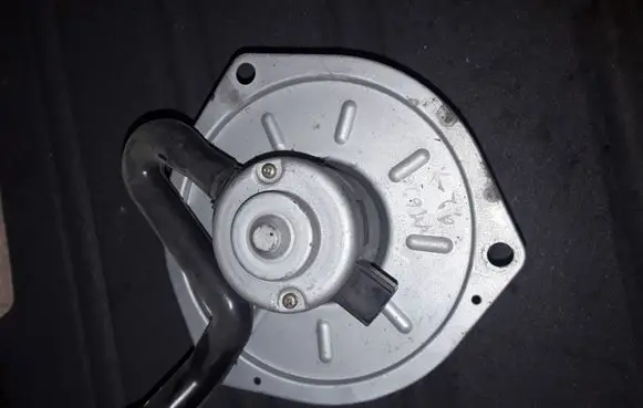 Mazda 626 Heater fan/blower HB111GA5RB