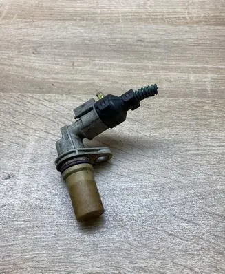Opel Astra J Crankshaft position sensor 46798345
