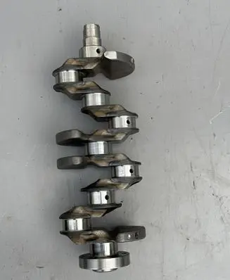 Volkswagen Caddy Crankshaft DPB 05E105101E