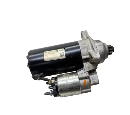 Volkswagen Multivan T4 Starter motor 113387