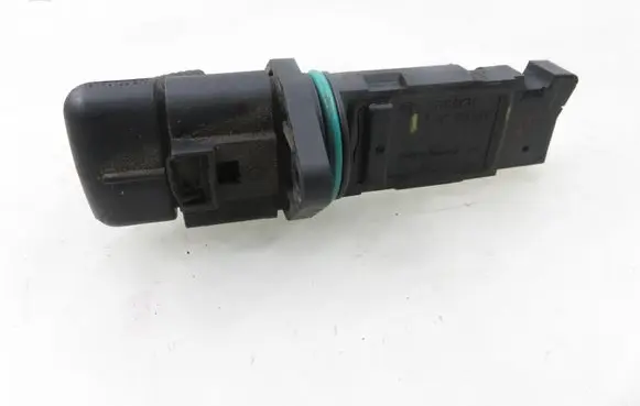 Audi A3 S3 8L Mass air flow meter F00C2G2055