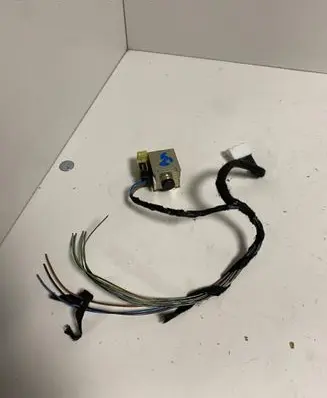 Audi A4 S4 B7 8E 8H Turbo solenoid valve 40E90528A05