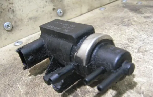 Opel Zafira A Turbo solenoid valve GM912811872190340