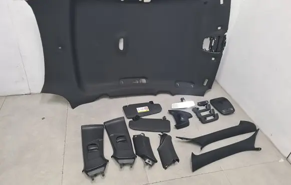 Volvo V40 Headlining set 31457255