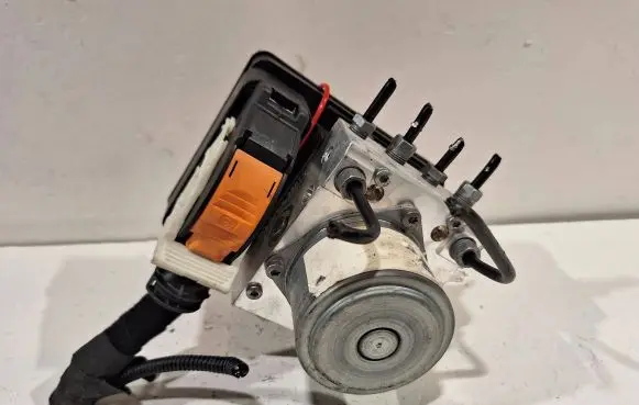 Fiat 500X ABS Pump 52049764