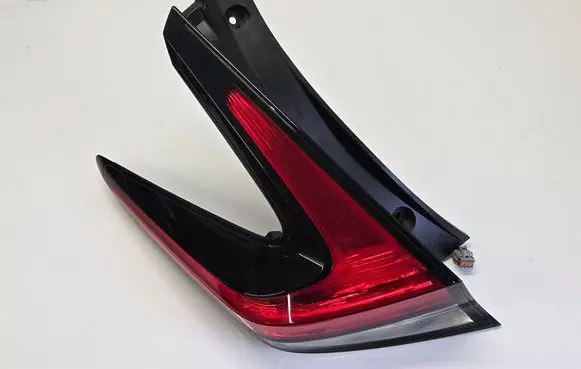 Nissan Leaf II (ZE1) Rear/tail lights 265555SH0A