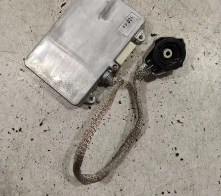 Renault Vel Satis Headlight ballast module Xenon 8200051260