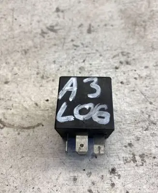 Audi A3 S3 8L Other relay 8l0955531