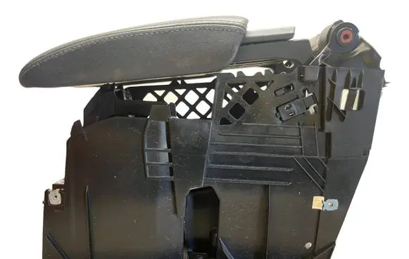 Volkswagen Golf V Armrest 1K5864251 1K0864207C 3984