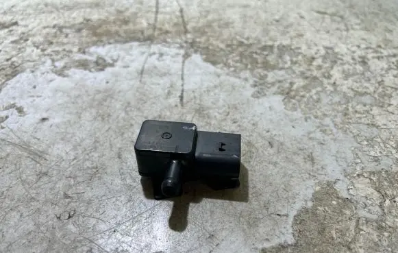 BMW 3 F30 F35 F31 Exhaust gas pressure sensor 7805152 9N19 1180