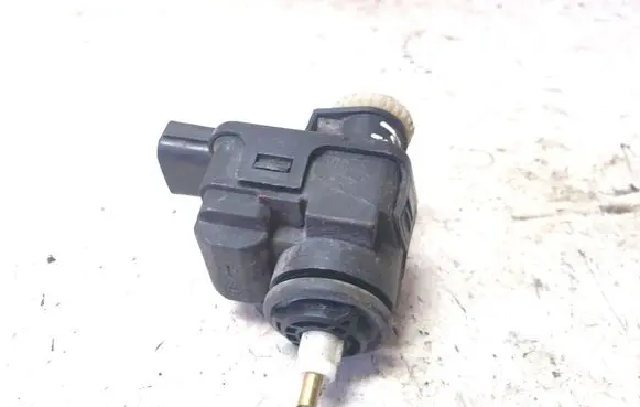 Mazda 3 I Headlight level adjustment motor