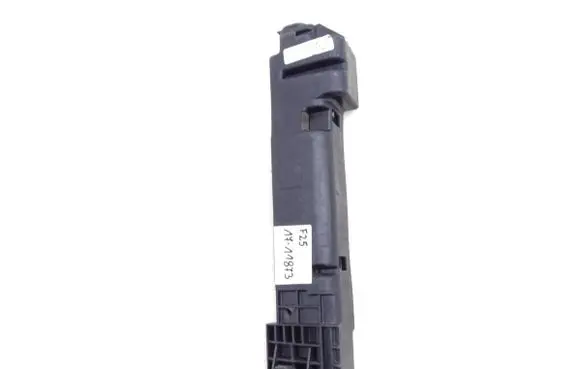 BMW X3 F25 Radiator trim 7593839