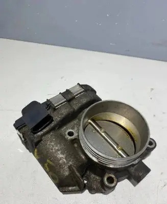 Volvo V50 Throttle valve 8687927 0280750146 04N056