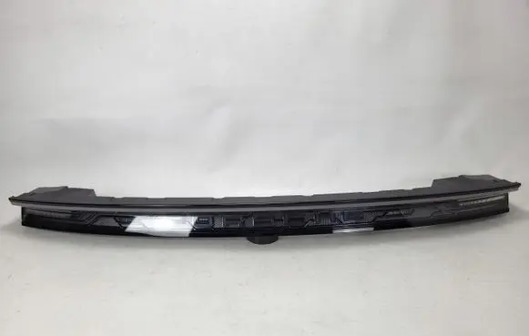 Porsche Taycan 9J1 Tailgate rear/tail lights 9JA945082G