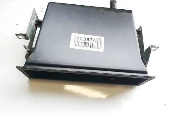 Nissan Serena Glove box 6847535F00 G402567110011
