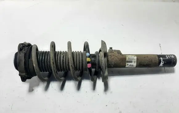 Volkswagen Jetta VI Front shock absorber/damper 5C0413031AQ