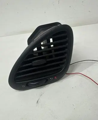 Volkswagen Sharan Dashboard side air vent grill/cover trim 7M1819703 R66ZA