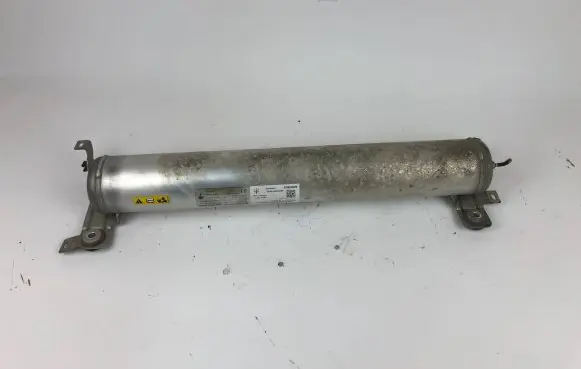 Maserati Levante Vacuum air tank 6700375220 15158000652