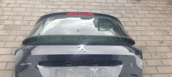 Tailgate/trunk/boot lid