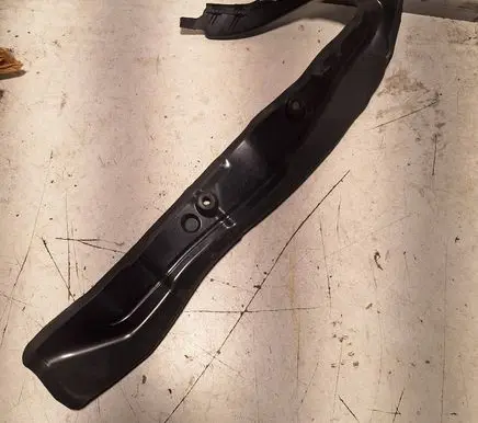 Audi A7 S7 4G Fender end trim 4G8821112A