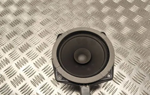 Hyundai Tucson JM Front door speaker 