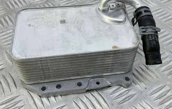 Audi A7 S7 4G Engine oil radiator 059117015N
