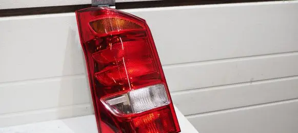 Mercedes-Benz V Class W447 Rear/tail lights A4478201164 2SK011581 00143542