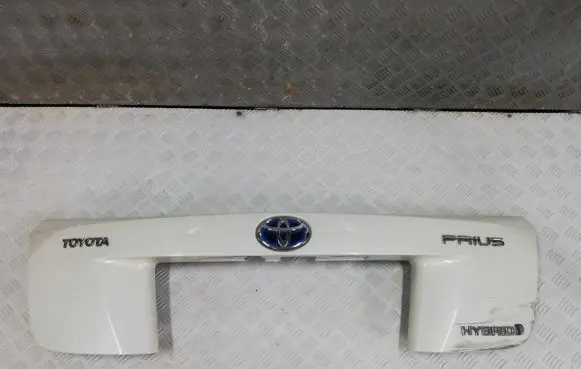 Toyota Prius (XW50) Trunk door license plate light bar 7680147110