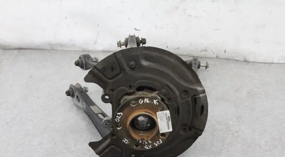 BMW X3 F25 Rear wheel hub spindle/knuckle 6797569 33406797569 6786978