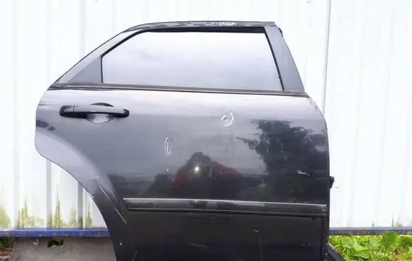 Dodge Magnum Rear door 5134176AA