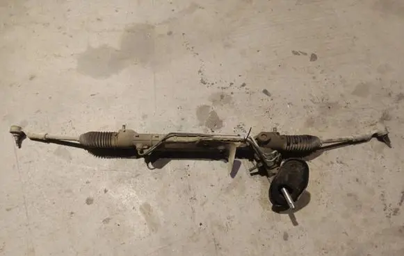 Mazda 5 Steering rack 69050425
