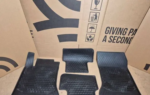 Mercedes-Benz B W246 W242 Car floor mat set A1766802400 A1766802600 A2466801148