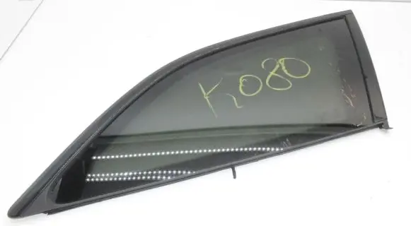 Audi A6 S6 C7 4G Rear vent window glass 4G9845298C