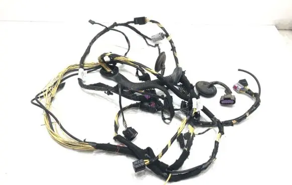 Opel Insignia A Tailgate/trunk wiring harness 13331388