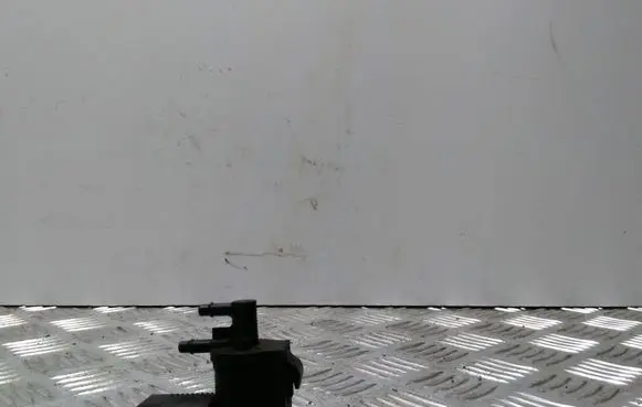 Audi A4 S4 B6 8E 8H Vacuum valve 1J0906283C