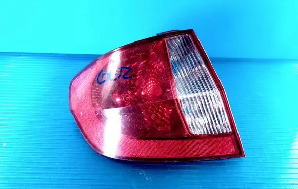 Hyundai i20 (PB PBT) Rear/tail lights 924011C5XX
