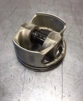 BMW 7 F01 F02 F03 F04 Piston with connecting rod 89L106